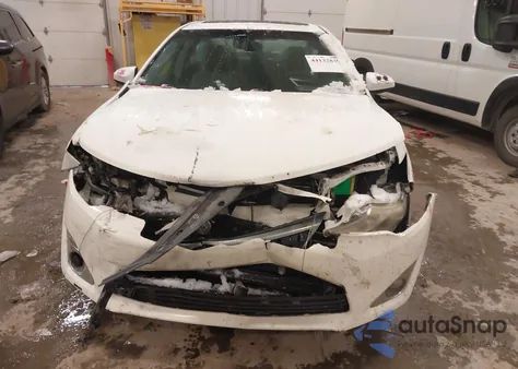 2012 Toyota Camry Xle z USA, uszkodzony, nr VIN 4T4BF1FK7CR233877